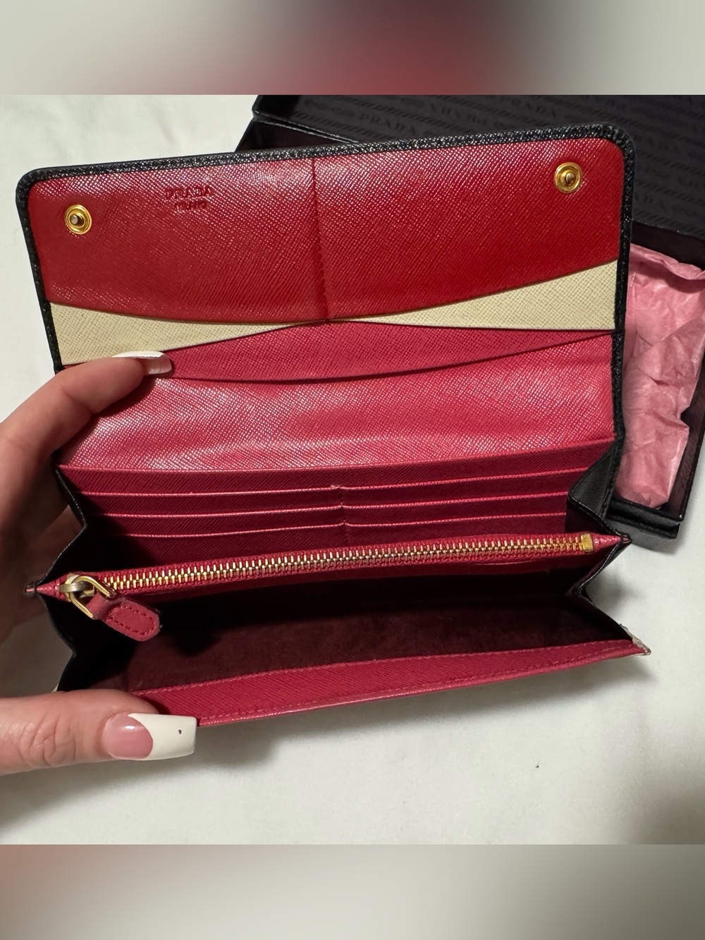 Prada Black Saffiano Long Wallet with Gold Logo Hardware - Picture 6 of 13